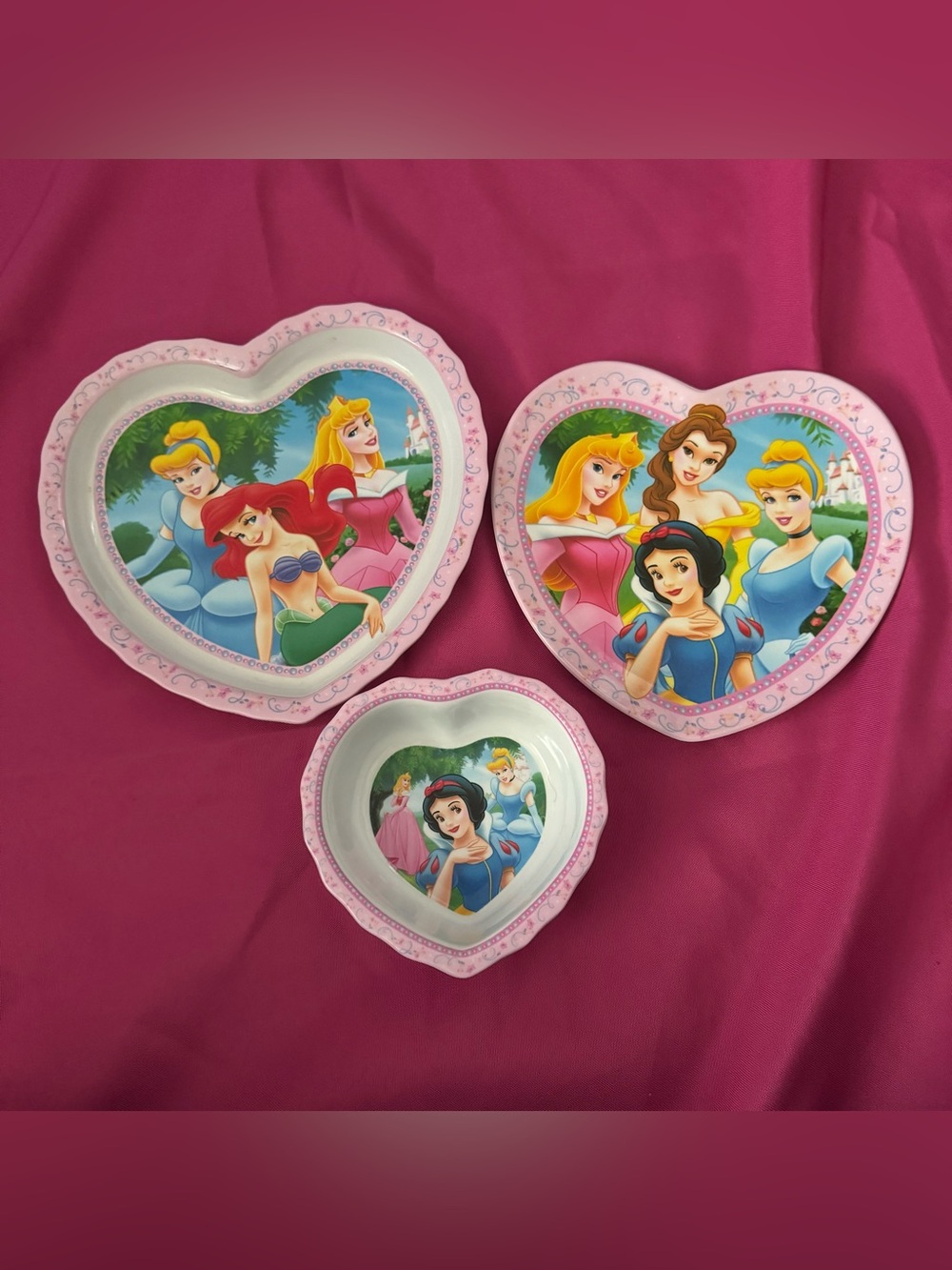 Vintage Y2K Disney Pink Heart-Shaped Princess Plates & Bowl Set